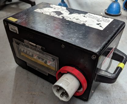 63A 3Ø to 4 x 32A + 4 x 16A